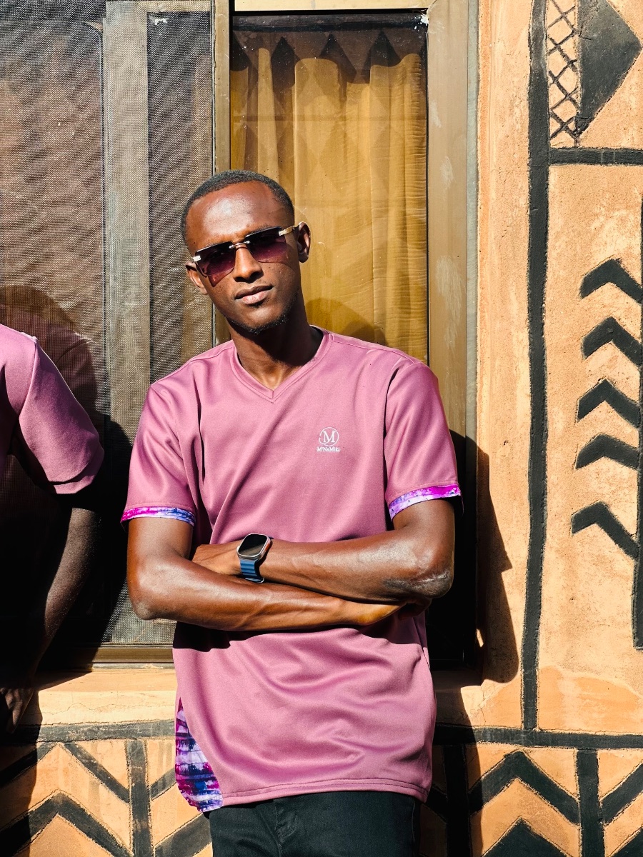 Tee-shirt couleur rose (mixte)