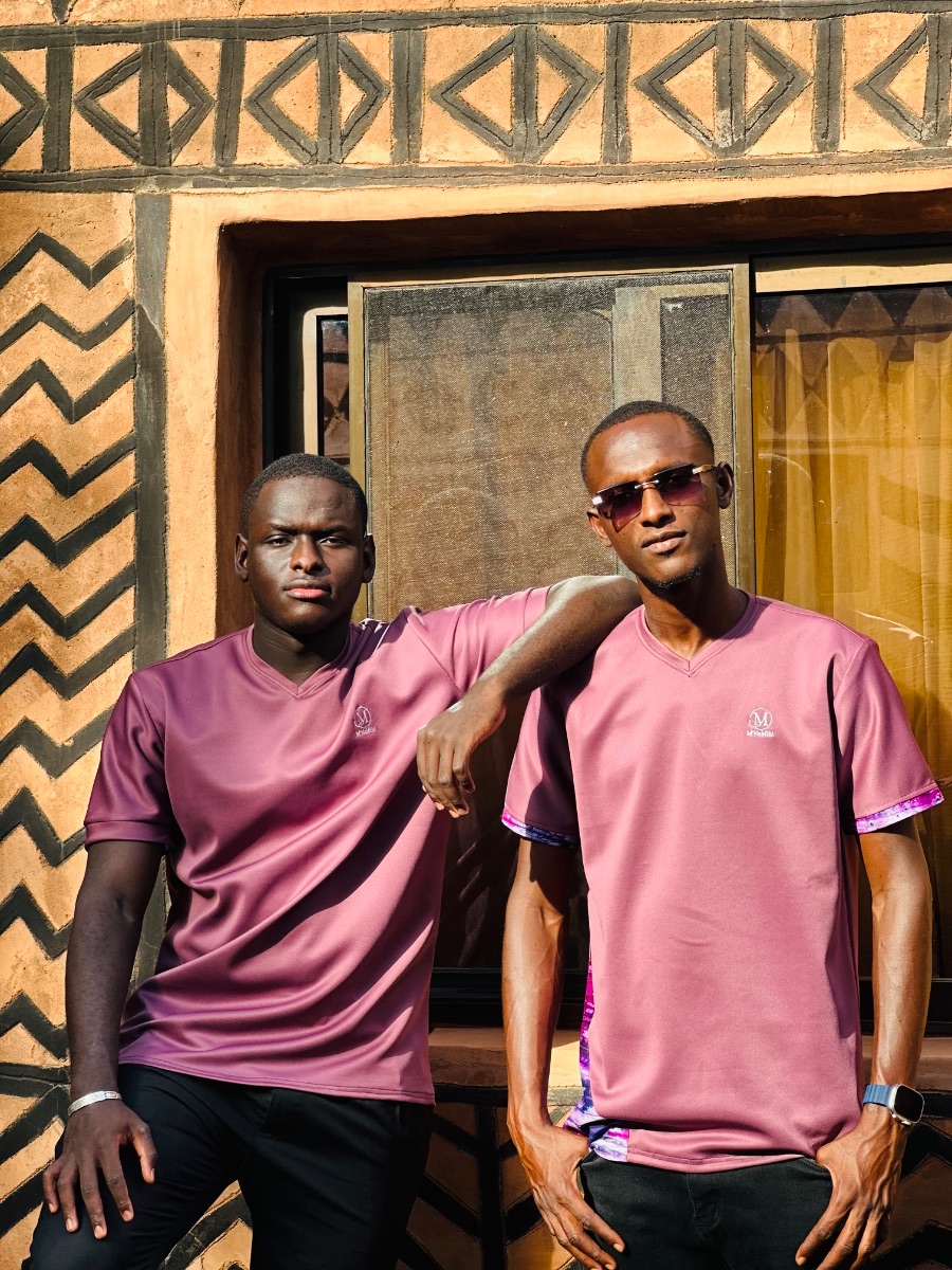 Tee-shirt couleur rose (mixte)