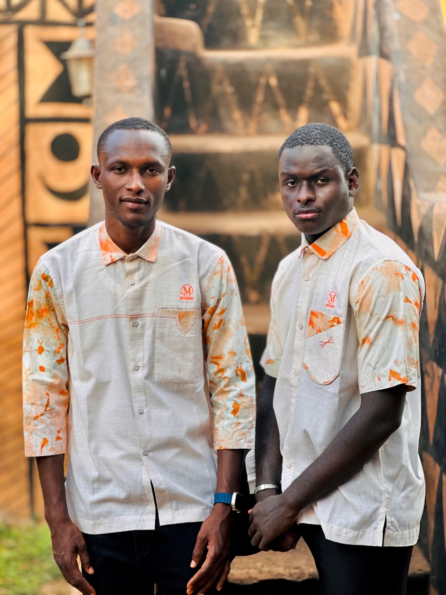 Chemises en lin et koko dunda